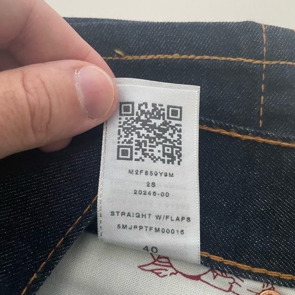 LIKE NEW! Men’s True Religion Brand Jeans Blue Sz 40 Waist. - Picture 4 of 4